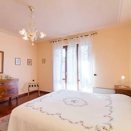 Hidden Tuscan Treasure *